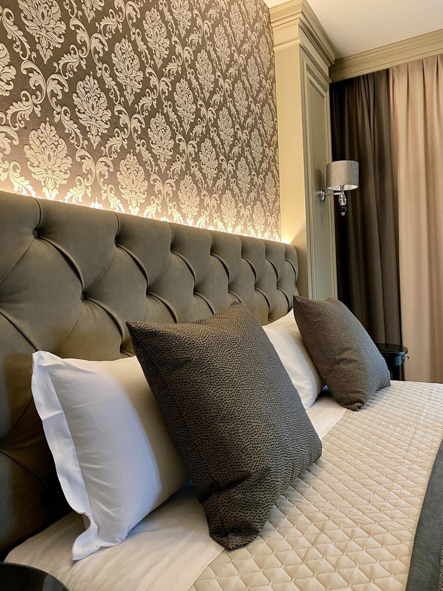 Hotel Villa Malpensa Vizzola Ticino Exteriör bild