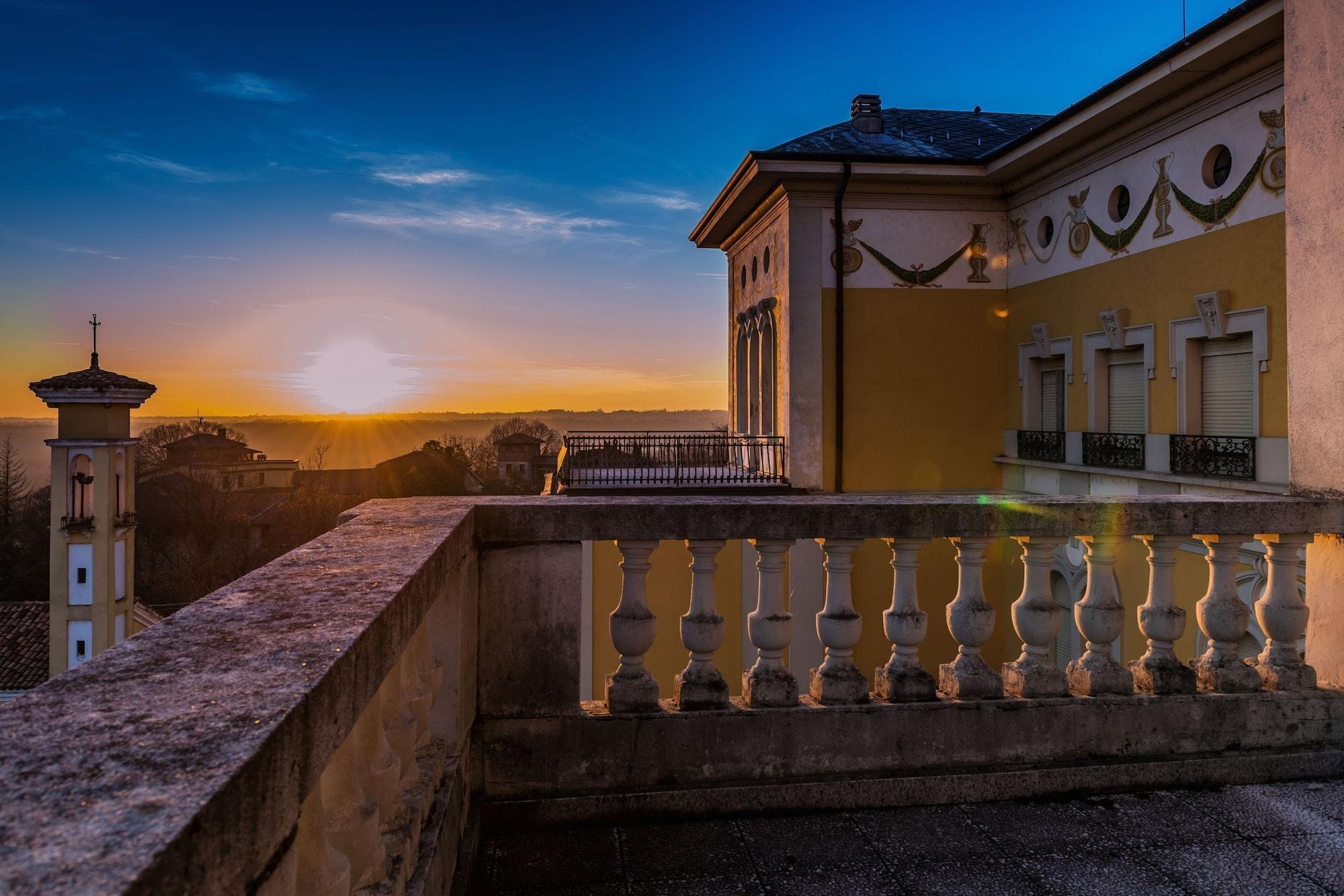 Hotel Villa Malpensa Vizzola Ticino Exteriör bild